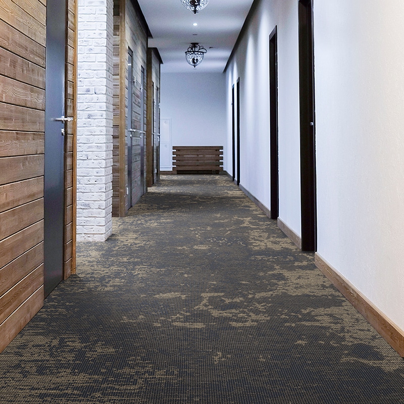 San-Marco-I-corridor-hotel-carpet