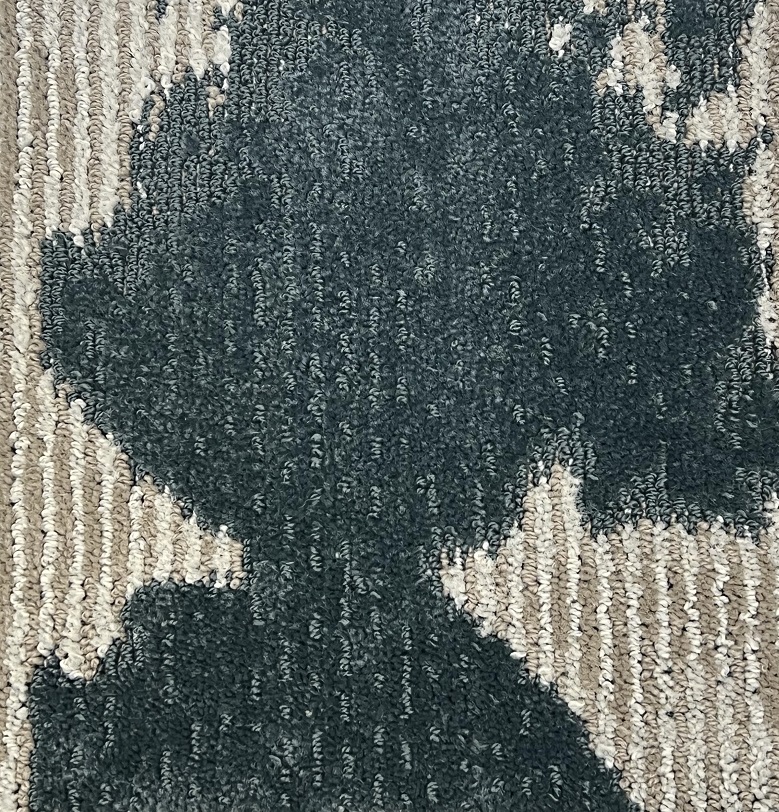 HS203 230 CR Close Up