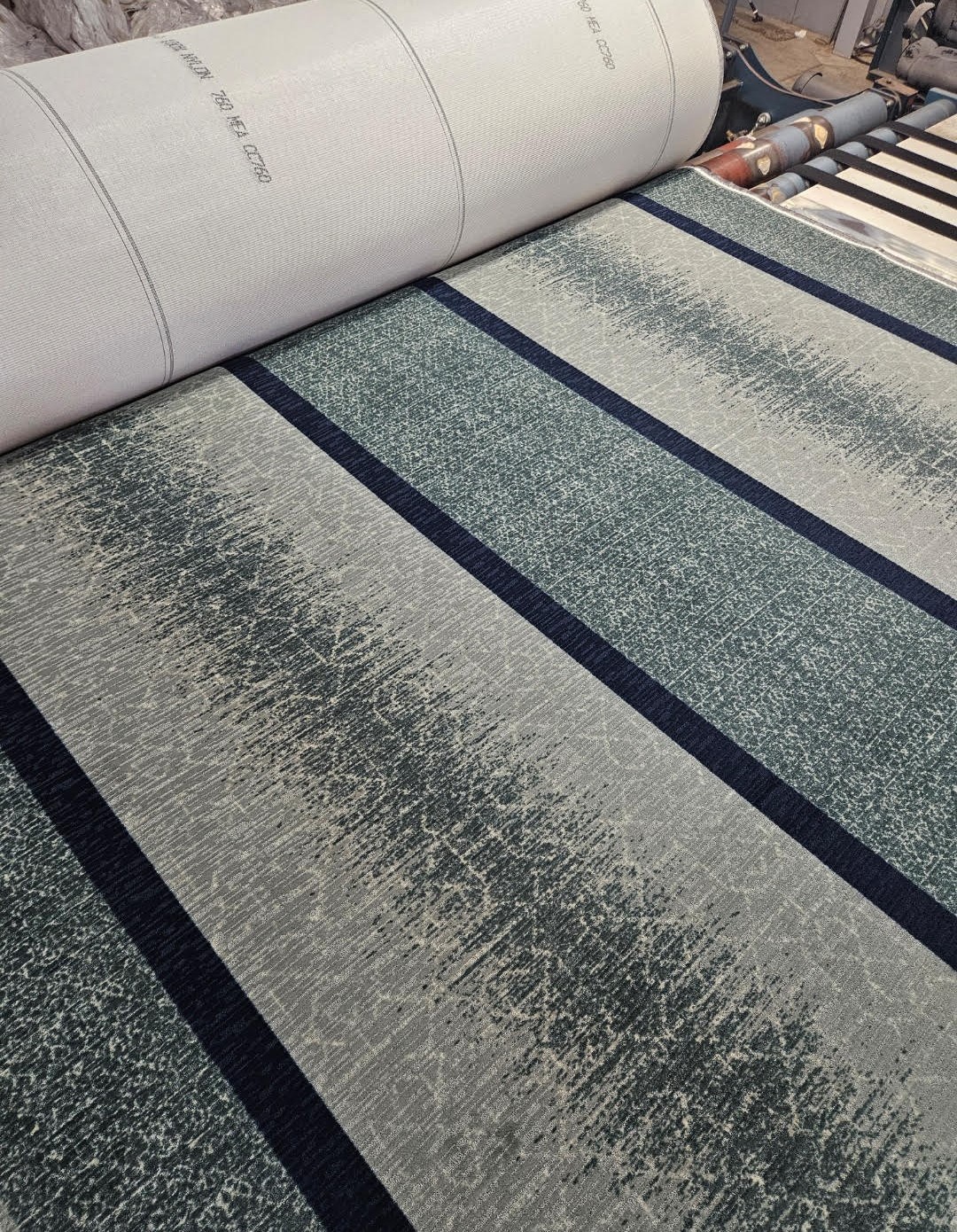 SPG 295 A table view