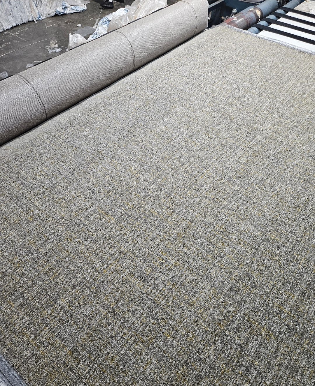 SPG 297 A table view